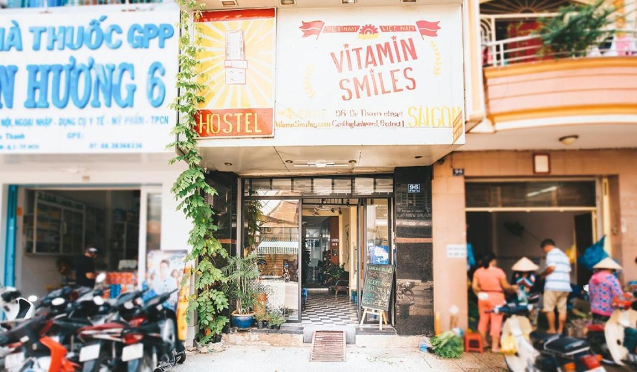 The Art - Vitamin Smiles Hostel Ho Chi Minh City Exterior photo