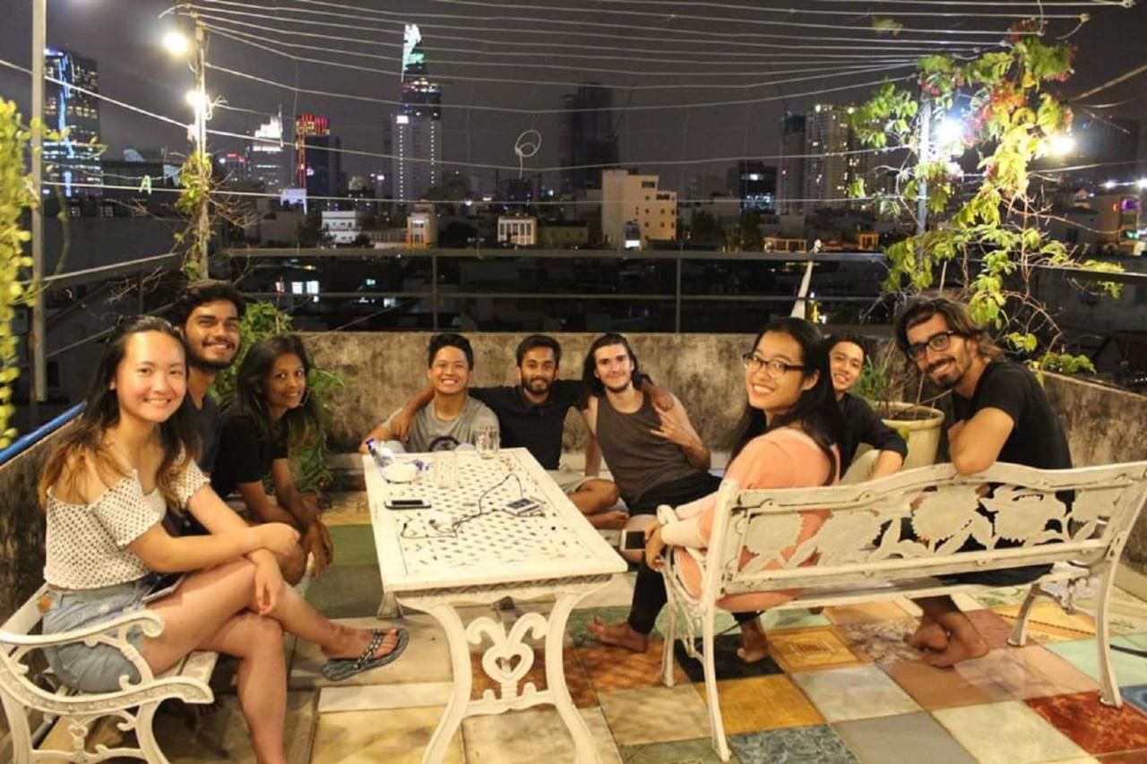 The Art - Vitamin Smiles Hostel Ho Chi Minh City Exterior photo